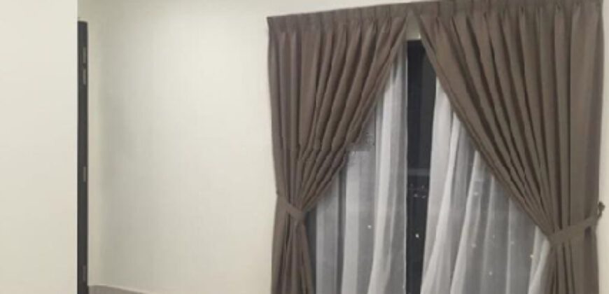 Maisson ara damansara  semi-furnished rent