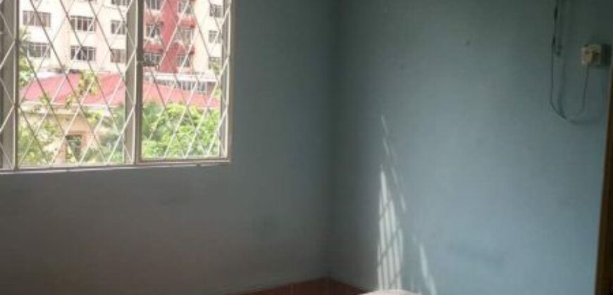 Kelana puteri  semi-furnished rent