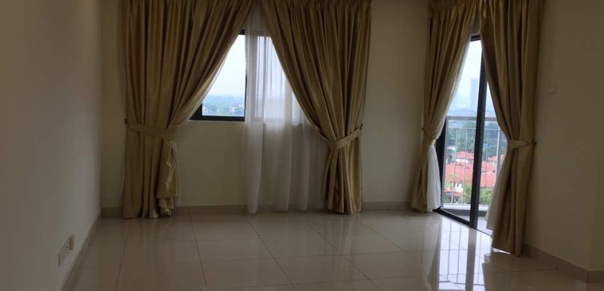 Maisson ara damansara  semi-furnished rent