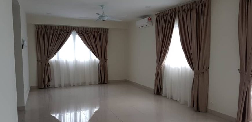 Maisson ara damansara  semi-furnished rent