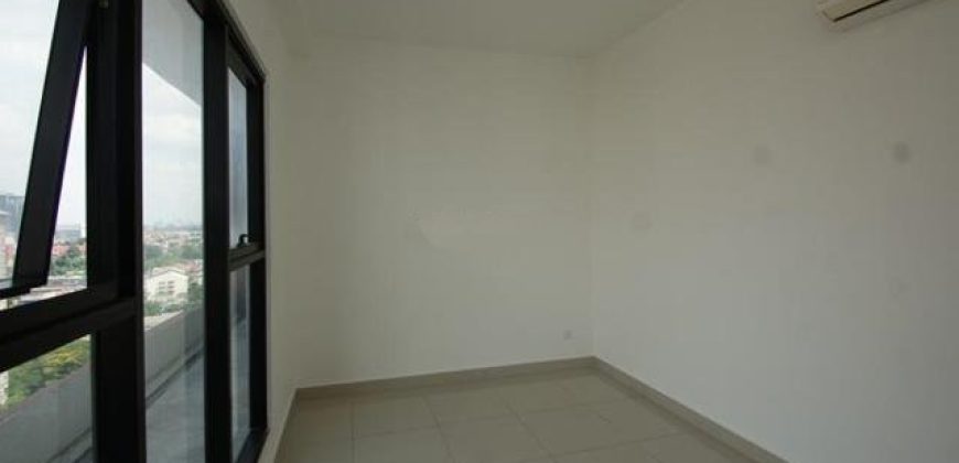 Glomac centro service apartment  fully furnished sale