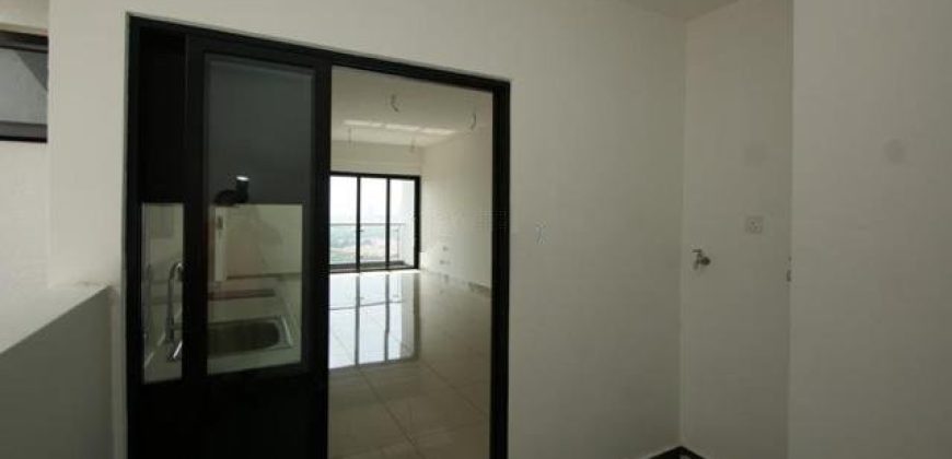 Glomac centro service apartment  fully furnished sale