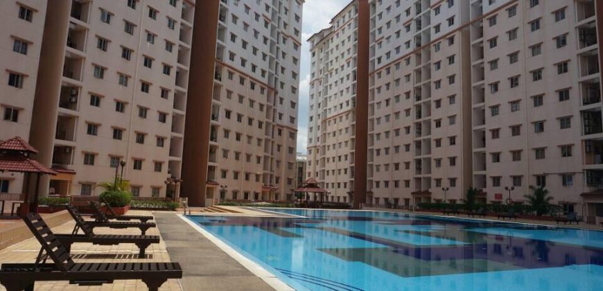 Bayu puteri apartment @ tropicana  semi-furnished sale