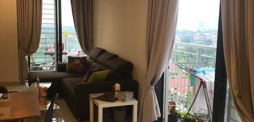 Maisson ara damansara  semi-furnished rent