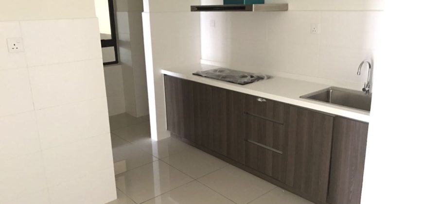 Maisson ara damansara  semi-furnished rent