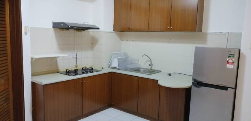 Riana green condominium  semi-furnished rent