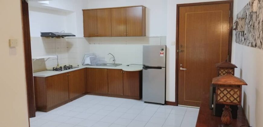 Riana green condominium  semi-furnished rent